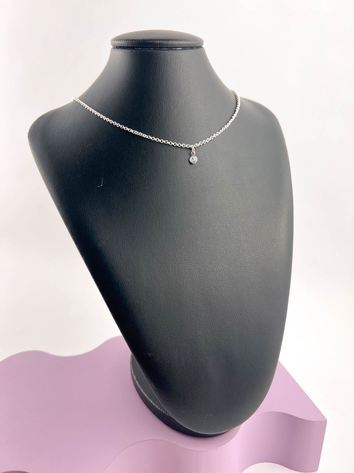 Choker pontinho de luz na corrente elo português